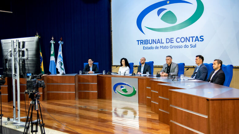 Técnicos apresentam Cartilha do TCE MS para auxiliar municípios