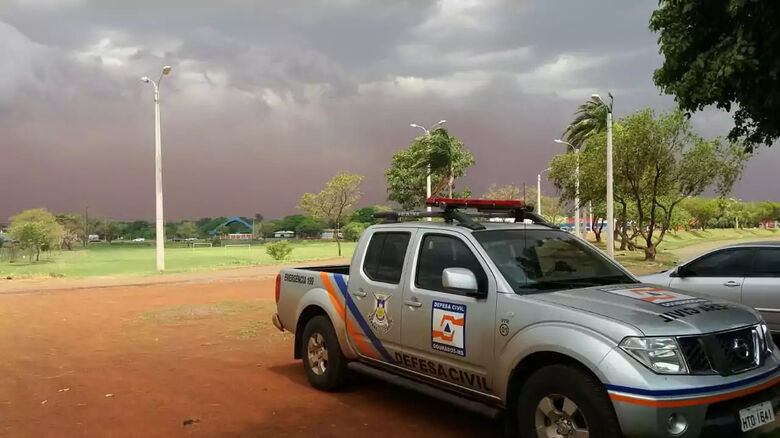 Ms Tem Alerta Para Vendaval Queda De Temperaturas E Baixa Umidade O