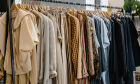 Buscas por roupas de segunda mão aumentam mais de 500% no Google
