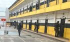 Polícia apreende celulares, drogas e explosivos em penitenciária de Dourados