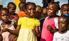 Mulheres e meninas sofrem surto de violência "sem precedentes" com crise no Haiti