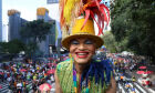 Com música e alegria, Parada LGBT+ de SP chama atenção para a política