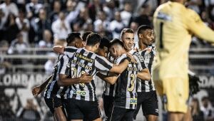 Santos vence a Ponte e reassume a liderança do campeonato
