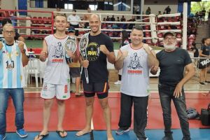 Equipes de Dourados conquistam ouro e bronze no brasileiro Centro-Oeste de Kickboxing
