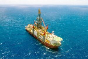 Conttmaf, Sindmar e FUP debatem aumento da frota de navios com diretores da Petrobrás