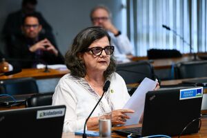 Comissão vota criminalização de apologia a tortura e instauração de ditadura