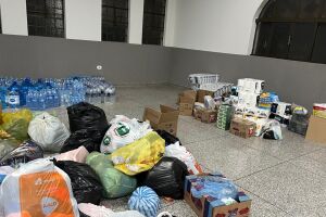 Prefeitura pausa doação de roupas ao RS; prioridade agora são alimentos, água e itens essenciais