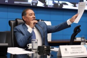 Tragédia no RS: Presidente Gerson defende união e alerta para risco de golpes