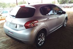 Detran abre novo leilão com lance de R$ 9 mil em Peugeot