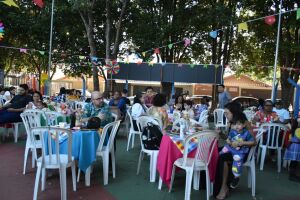 Festas Juninas da Reme iniciam com muito arraiá e comida típica