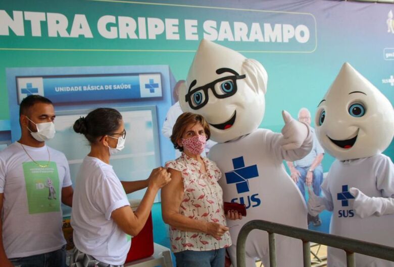 Ministro Marcelo Queiroga abre Dia D de vacinação em João Pessoa