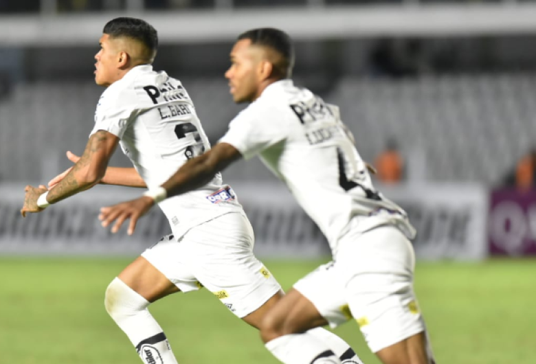 Santos arranca vitória nos acréscimos contra o Unión La Calera