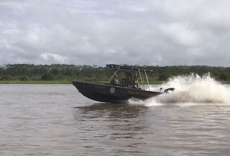 Buscas por desaparecidos prosseguem no Amazonas