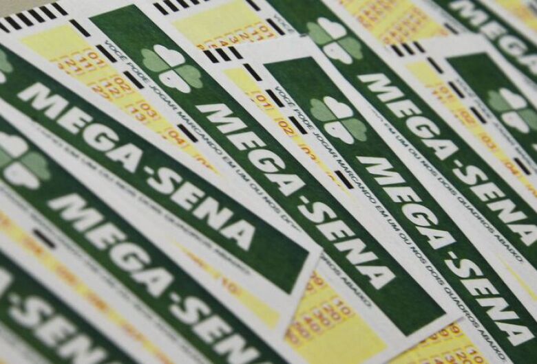 Mega-Sena sorteia nesta terça-feira prêmio acumulado em R$ 120 mi
