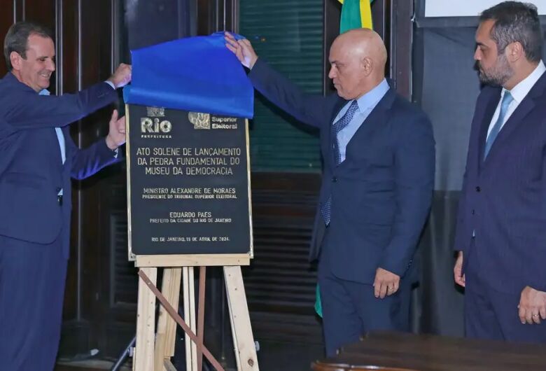 Município do Rio e TSE lançam pedra fundamental do Museu da Democracia
