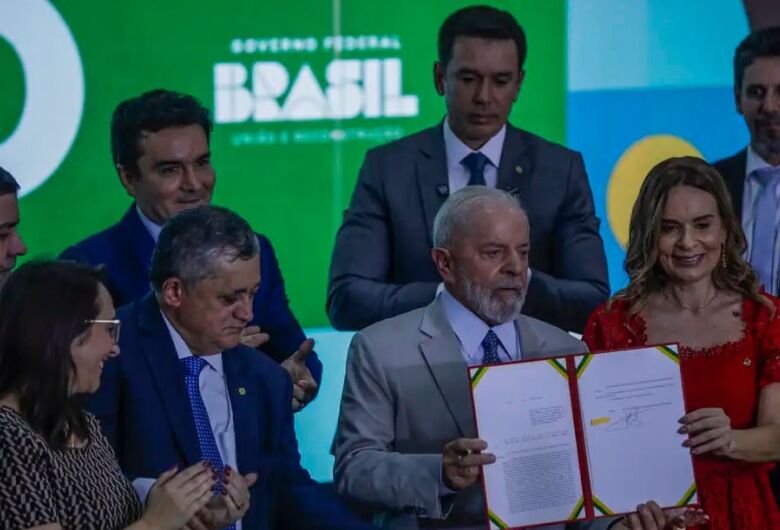 Lula sanciona lei que desonera atividades do setor de eventos
