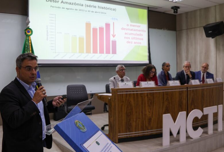 Taxa consolidada de desmatamento na Amazônia em 2022/2023 é de 9.064 km&#xB2;