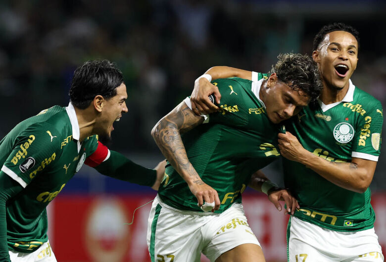 Palmeiras derrota Independiente del Valle e avança às oitavas
