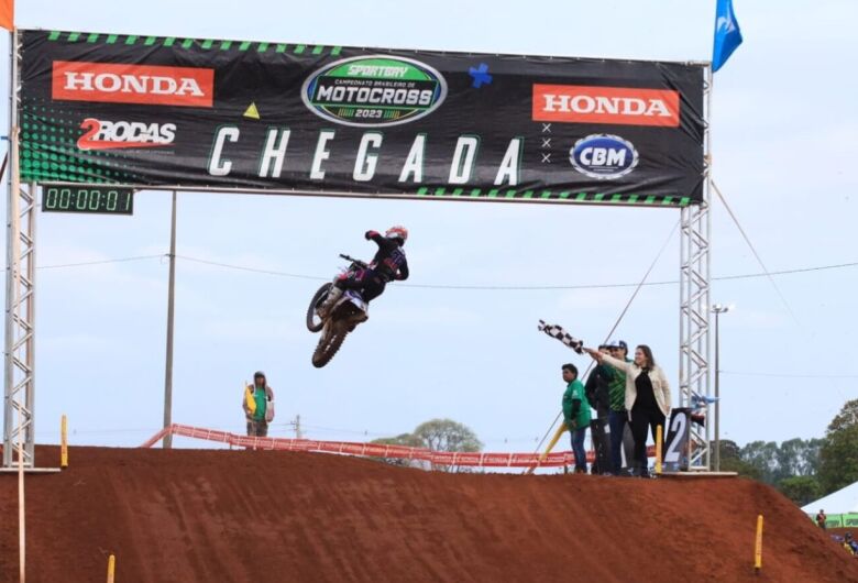 Campo Grande recebe a terceira etapa do Campeonato Brasileiro de Motocross no Parque Jacques da Luz