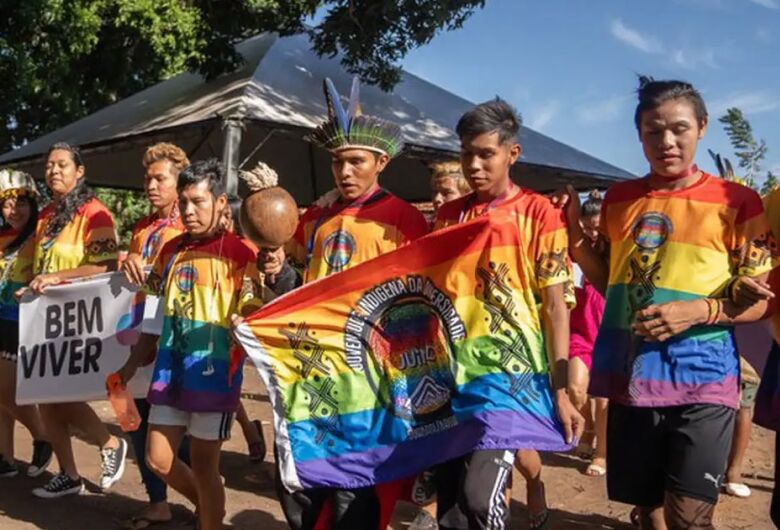 LGBTQIA+ Guarani Kaiowá pedem fortalecimento de rede de proteção
