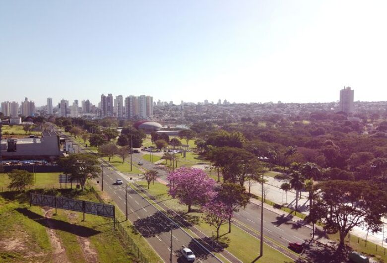 Quinta-feira tem sol e nebulosidade e temperaturas permanecem amenas em Mato Grosso do Sul