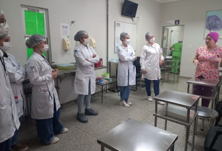 Acadêmicos de odontologia e enfermagem fazem imersão hospitalar no HU-UFGD