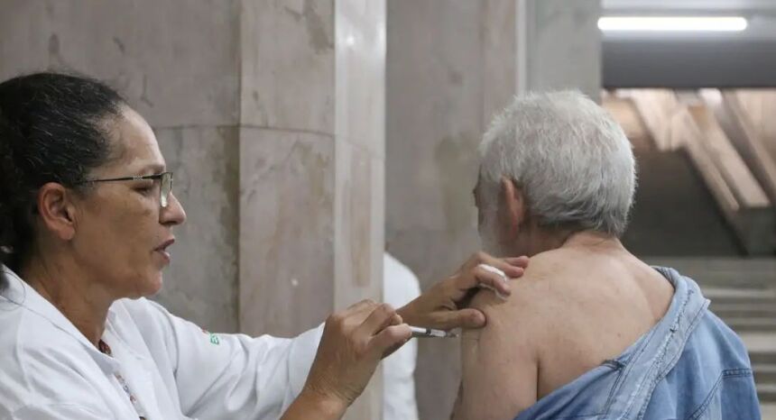 Saúde lança nova campanha de vacinação contra covid-19
