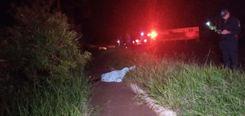 Ciclista de 19 anos morre atropelado no prolongamento da Marcelino Pires - Crédito: Cido Costa