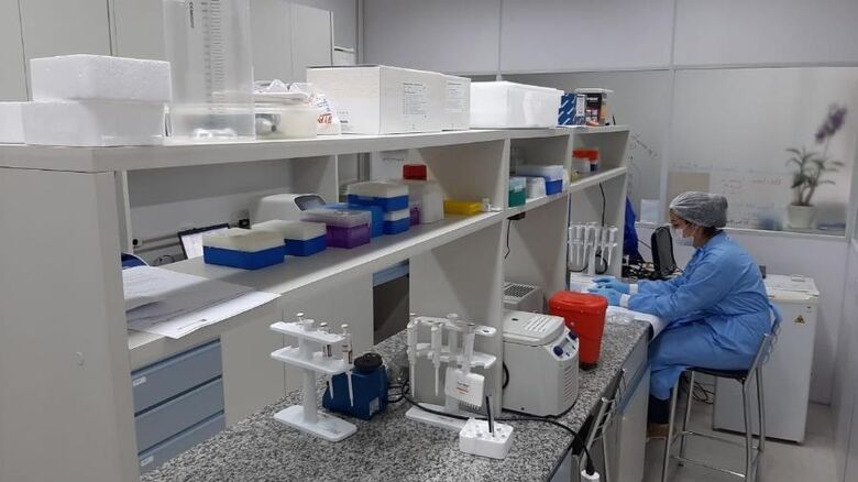 Laboratório da UFMG que estuda vacina brasileira contra o novo coronavírus - Crédito: UFMG/Divulgação