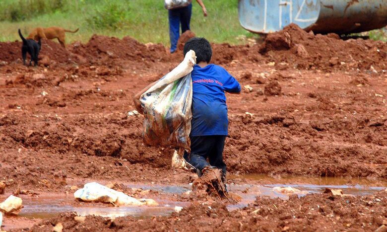 Trabalho infantil no mundo aumenta pela primeira vez em 20 anos - Crédito: Marcello Casal/Agência Brasil