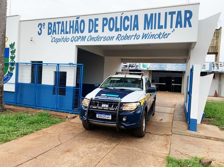 Polícia Militar apreende 35 veículos irregulares no final de semana - Crédito: Divulgação/PM