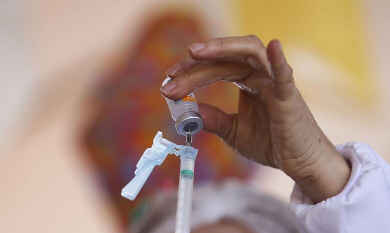 OMS alerta que vacinas estão escassas nos países mais pobres - Crédito: Fabio Rodrigues Pozzebom/Agência Brasil