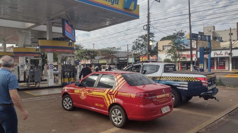 Procon de Dourados participou da fiscalização nos postos de gasolinas no município. - Crédito: Assecom