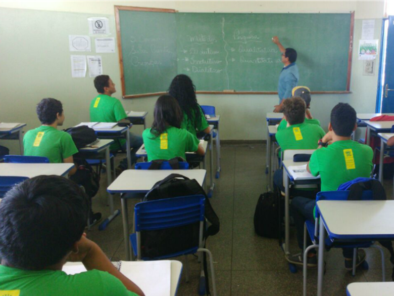 Governo estuda retomada de aulas 100% presenciais em outubro - Crédito: Divulgação