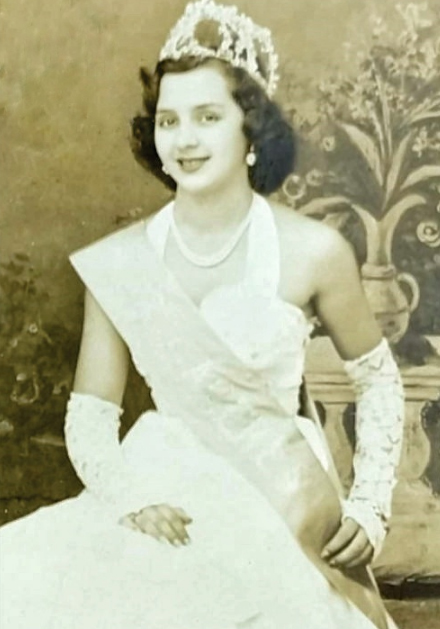 Ymera Senatore, aos 19 anos, em evento realizado no ano de 1951 - Crédito: Miguel Senatore