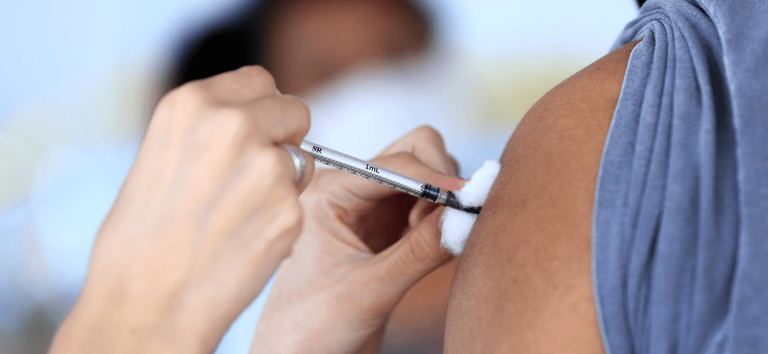 Brasil atinge marca de 60% da população adulta completamente vacinada contra a Covid-19 - Crédito: MS