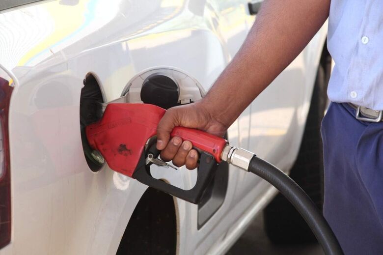 Diferença entre preço mínimo e máximo da gasolina em Dourados é de 7,47%, diz Procon - 