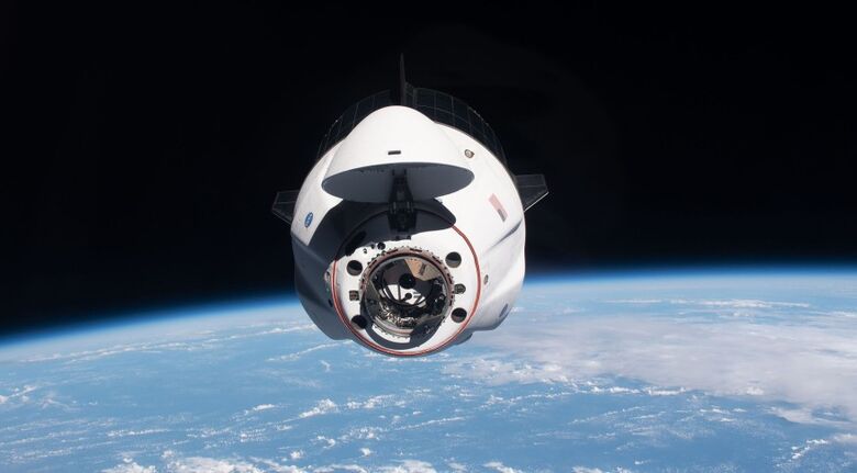 SpaceX: astronautas retornam de missão após seis meses em estação espacial - Crédito: NASA