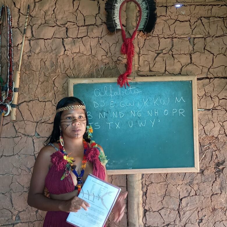 Guaciane é liderança na aldeia Tapirema e professora há nove anos - Crédito: Arquivo Pessoal/Guaciane Gomes