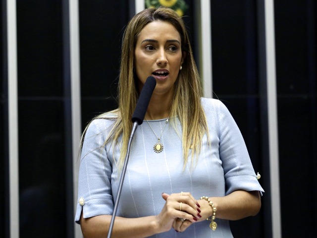 Ministra Flávia Arruda é afastada da Secretaria de Governo - Crédito: Reprodução/Câmara dos Deputados