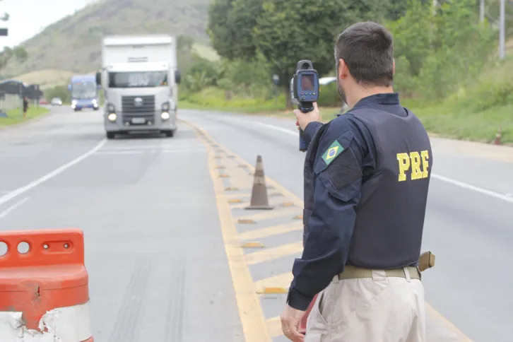 Policial rodoviário federal é um dos profissionais que vão ter chances - Crédito: Leone Iglesias