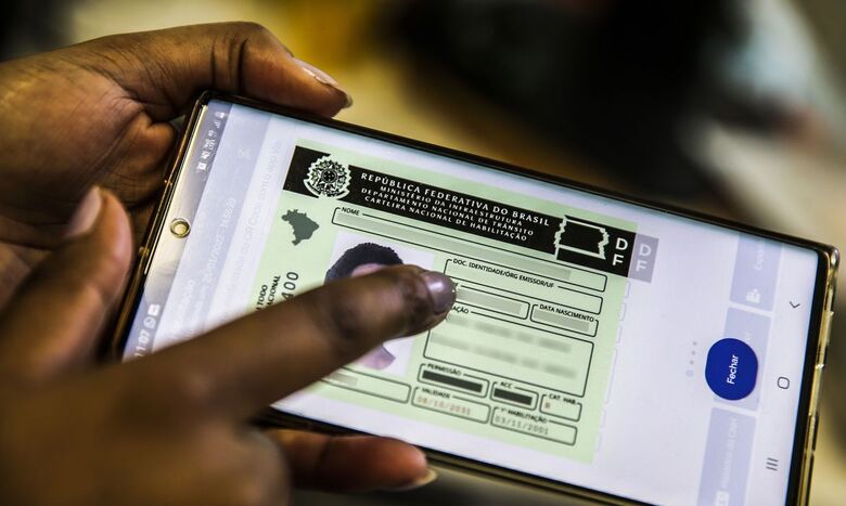 CNH Digital poderá ser usada para identificar candidatos do Enem - Crédito: Marcelo Casal Jr/Agência Brasil