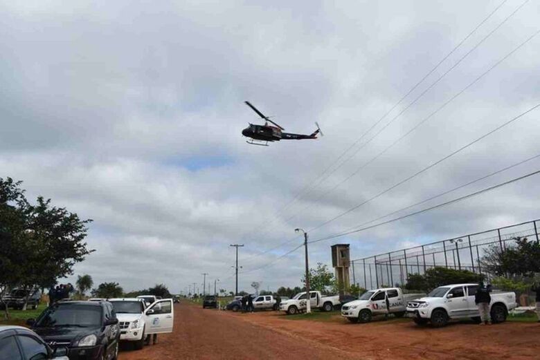 Com ajuda de helicópteros e mais de 300 homens, polícia paraguaia recaptura 28 fugitivos do PCC - Crédito: Divulgação