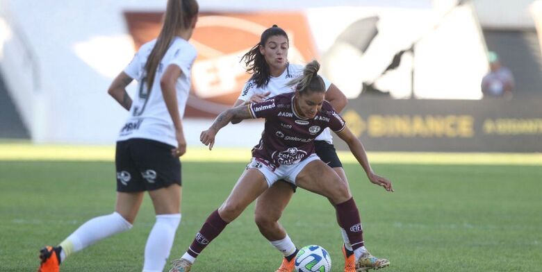 Ferroviária e Corinthians empatam no primeiro jogo da final