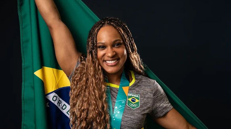 Campeão olímpica Rebeca Andrade  disputa duas categorias - Crédito: Rafael Bello/COB