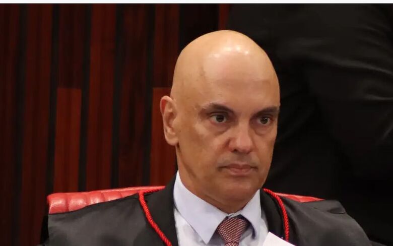 Moraes nega mais um recurso de Bolsonaro contra inelegibilidad - Crédito: Valter Campanato/Agência Brasil