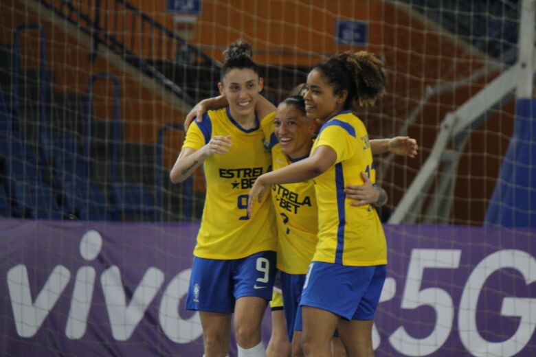 Seleção Feminina de Futsal supera Colômbia nos dois últimos amistosos de 2023 - Crédito: Manoel Aleixo/CBF