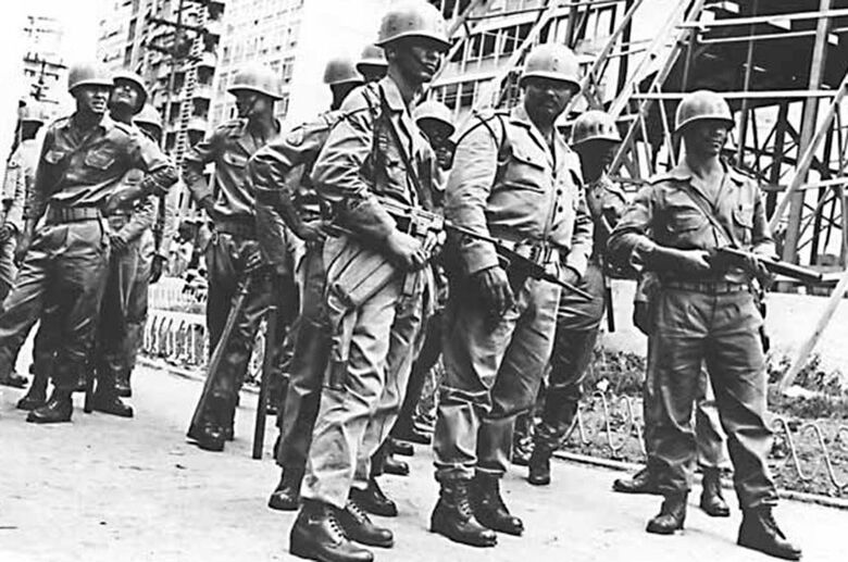 A ditadura militar durou de 1964 a 1985 e foi marcada por censura e repressão a opositores   - Crédito: Arquivo Nacional