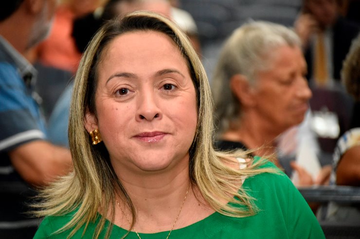 A deputada estadual Lia Nogueira é a propositora da Semana de Conscientização e Incentivo à Mamanalgesia - Crédito: Luciana Nassar/ALEMS