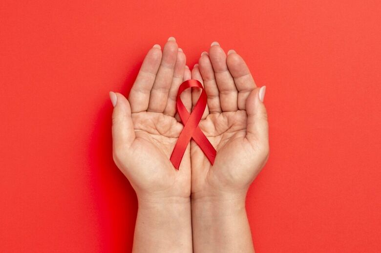 Dezembro Vermelho: os cuidados de quem vive com HIV/Aids deve ter com a saúde - 